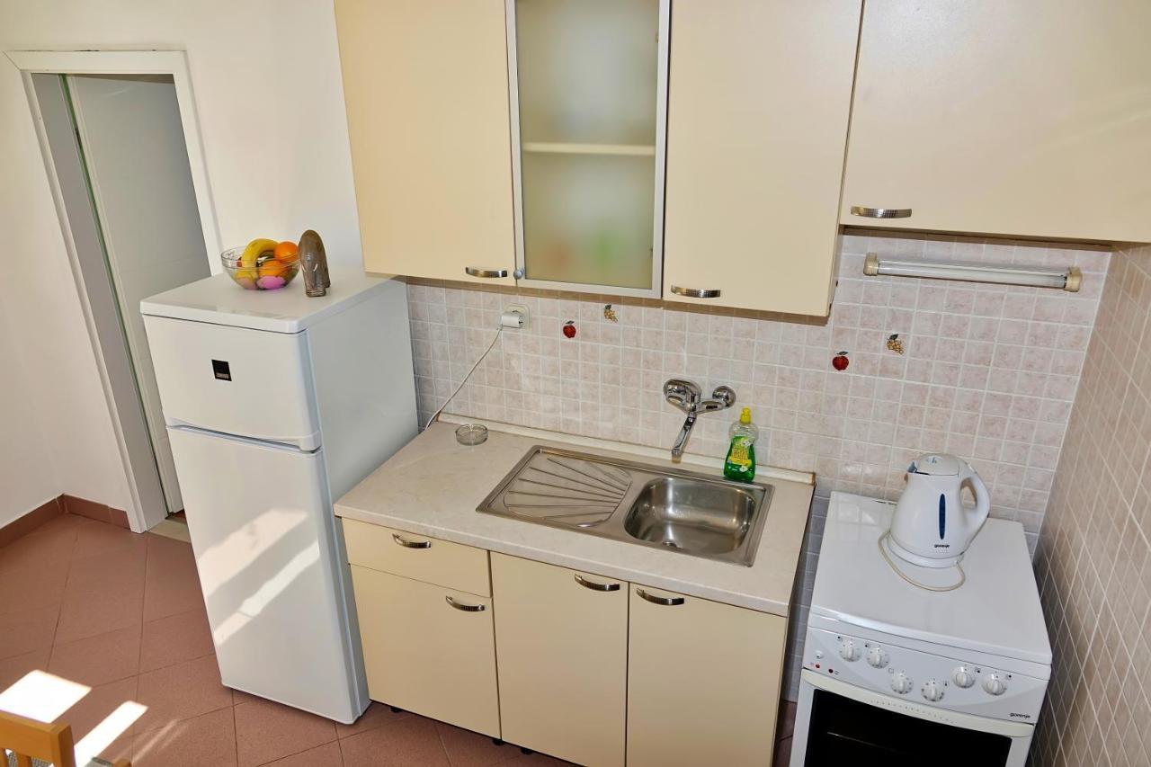 Roza Apartment Baska Voda Exterior photo